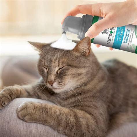 Natic coat cat shampoo